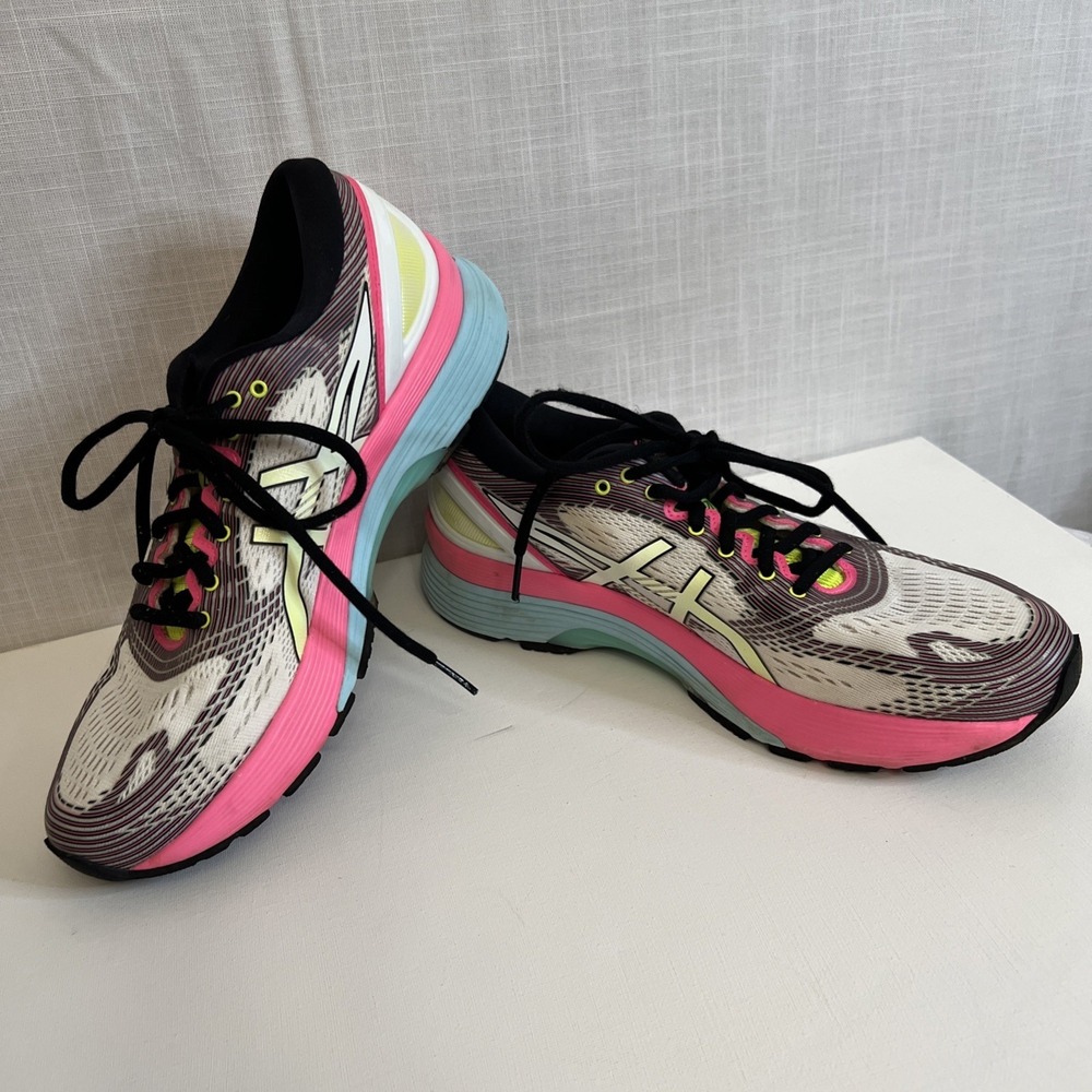 ASICS White Pink Neon Gel Nimbus 21 Women's Running Shoe Size 10